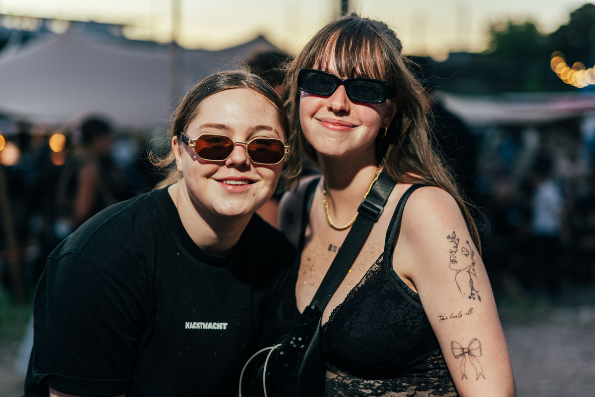 Loading... just a sec